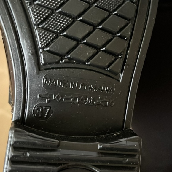 RED VALENTINO. Black rain boots with bow. Size 37. Never worn - Picture 6 of 6